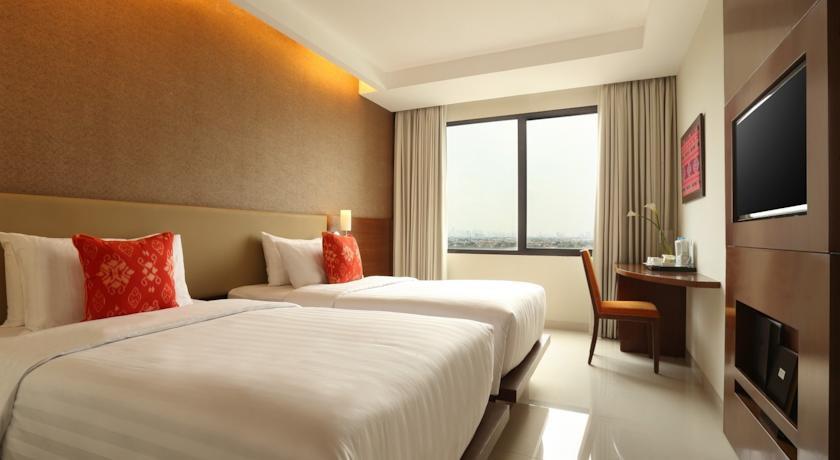 Santika Premiere Bintaro Hotel Serpong Eksteriør billede