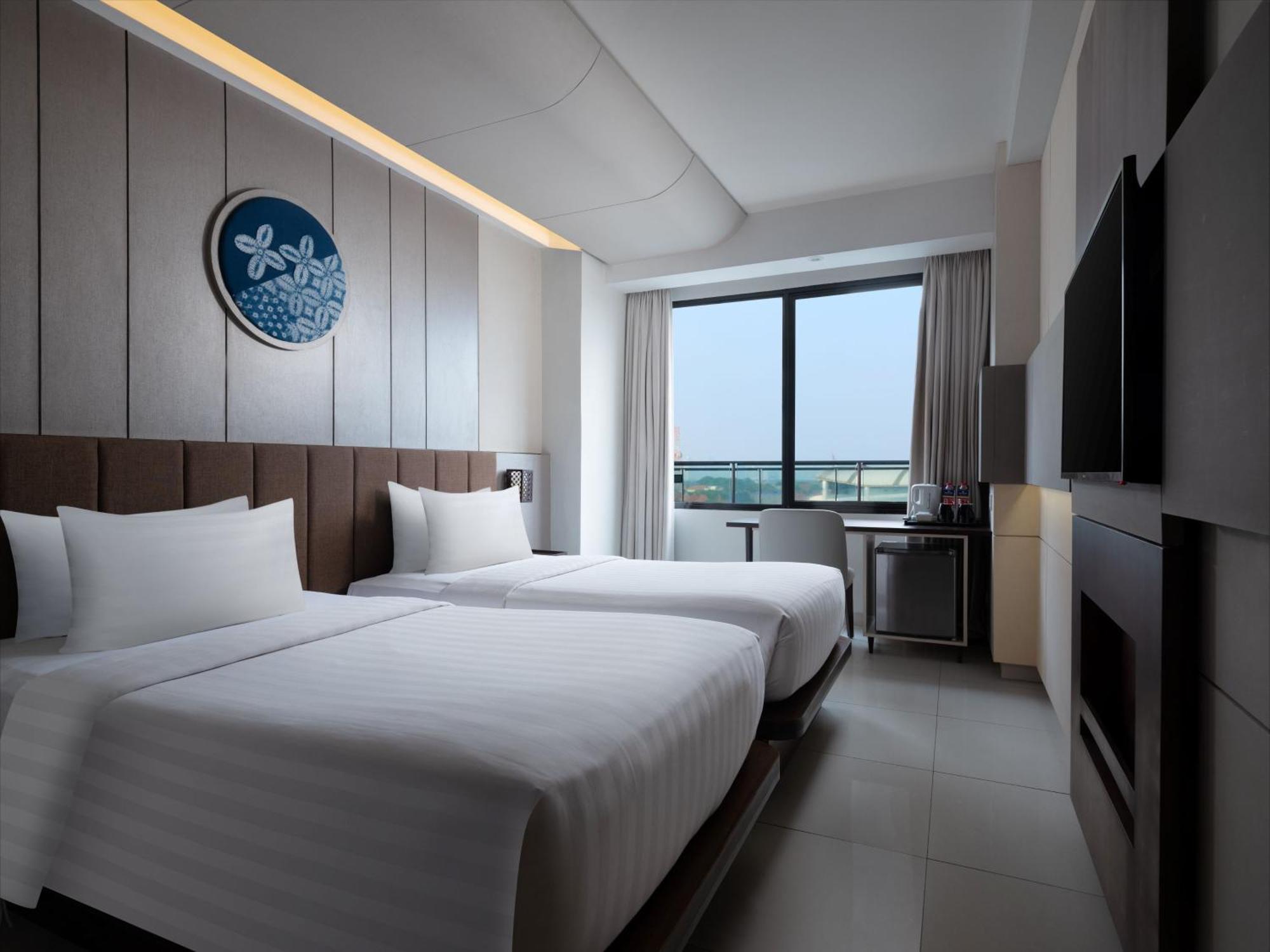 Santika Premiere Bintaro Hotel Serpong Eksteriør billede