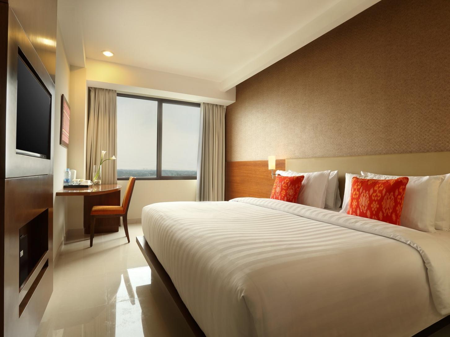 Santika Premiere Bintaro Hotel Serpong Eksteriør billede