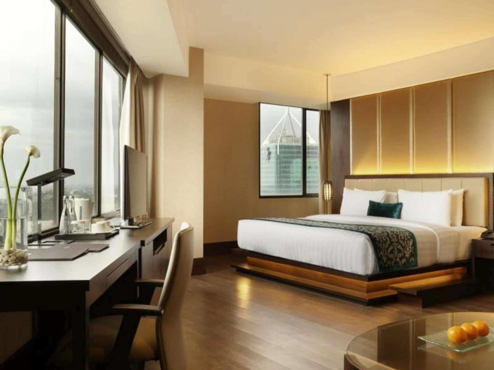 Santika Premiere Bintaro Hotel Serpong Eksteriør billede