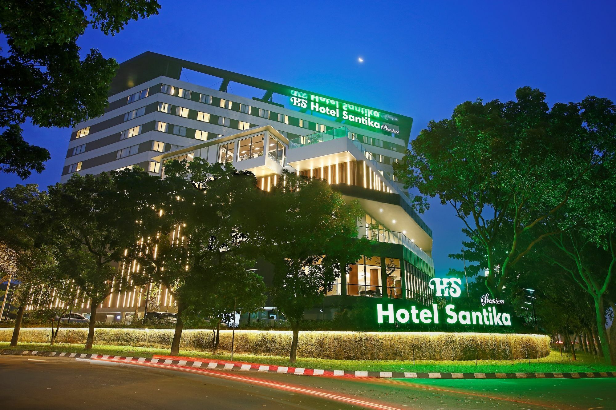 Santika Premiere Bintaro Hotel Serpong Eksteriør billede
